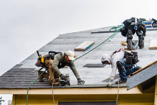 Professional Roofing technician working in Leonardsville, NY